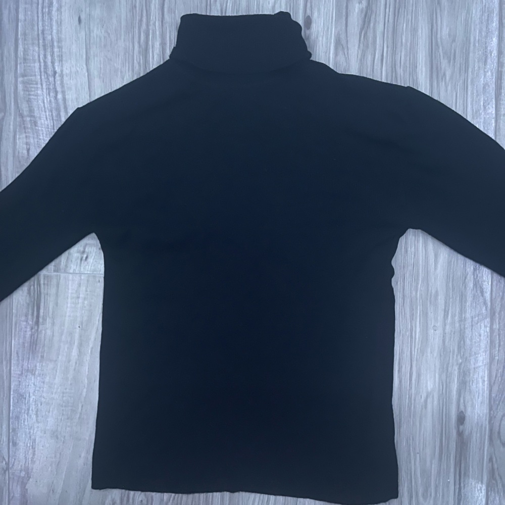 Black turtleneck sweater #turtleneck